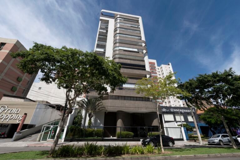 S¢lida Piazza d San Pietro 010